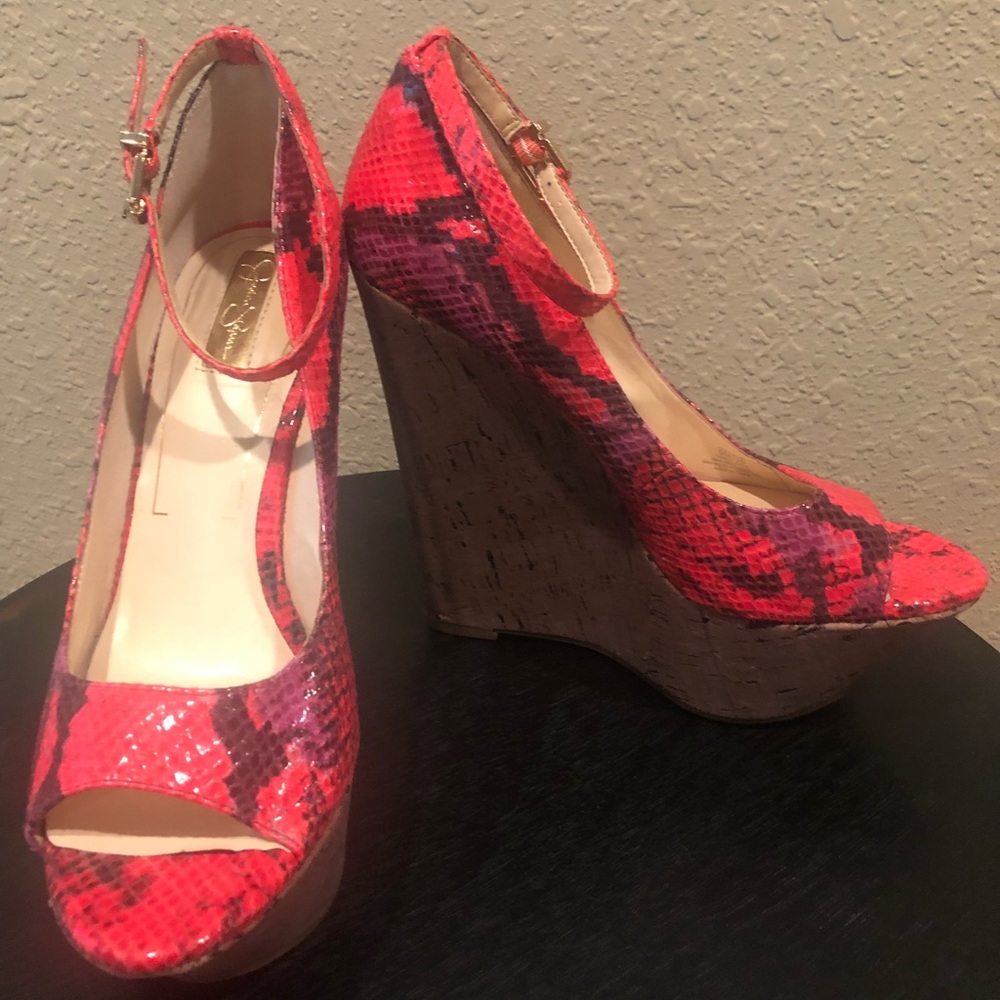 Jessica Simpson wedges